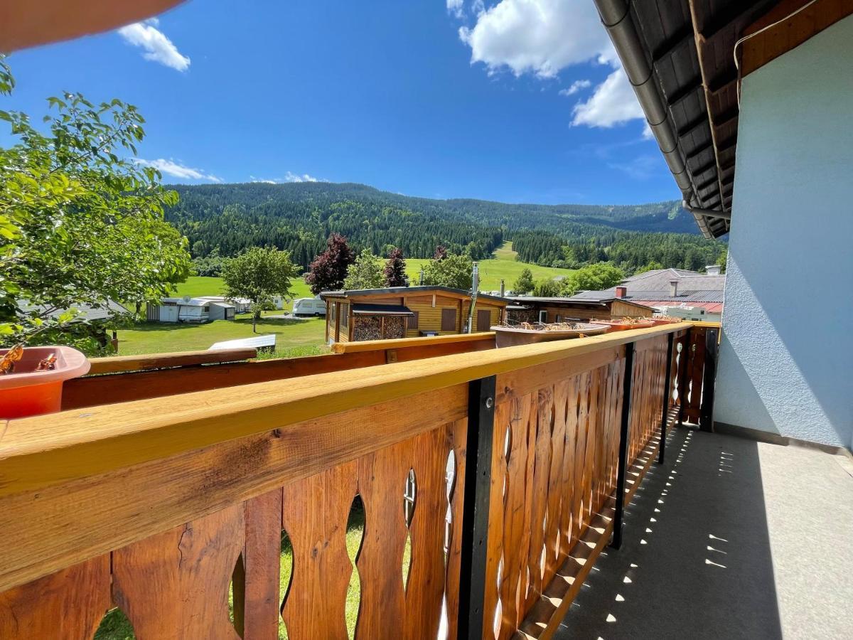 Haus Schwarzenbach Daire Weissbriach Dış mekan fotoğraf