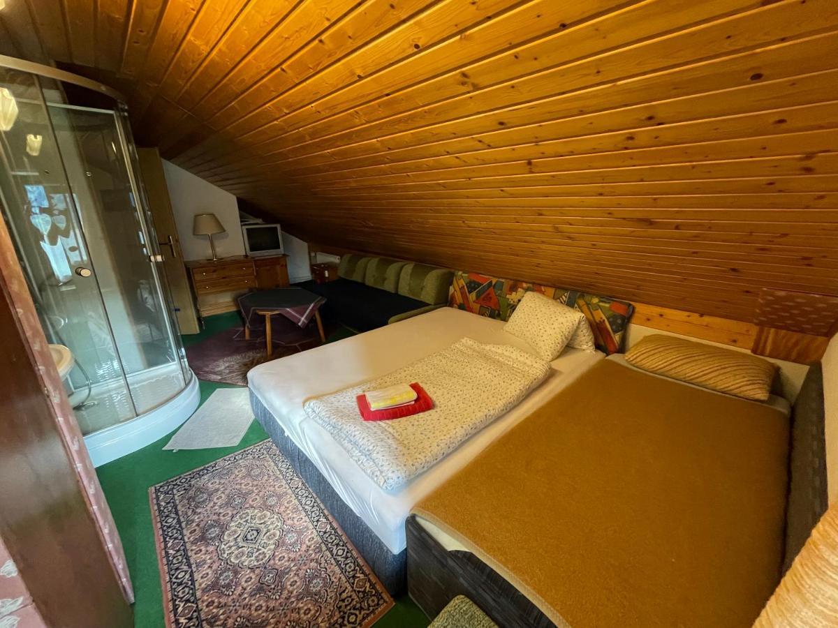 Haus Schwarzenbach Daire Weissbriach Dış mekan fotoğraf
